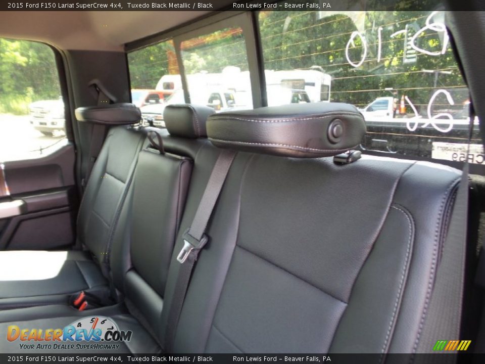 2015 Ford F150 Lariat SuperCrew 4x4 Tuxedo Black Metallic / Black Photo #13