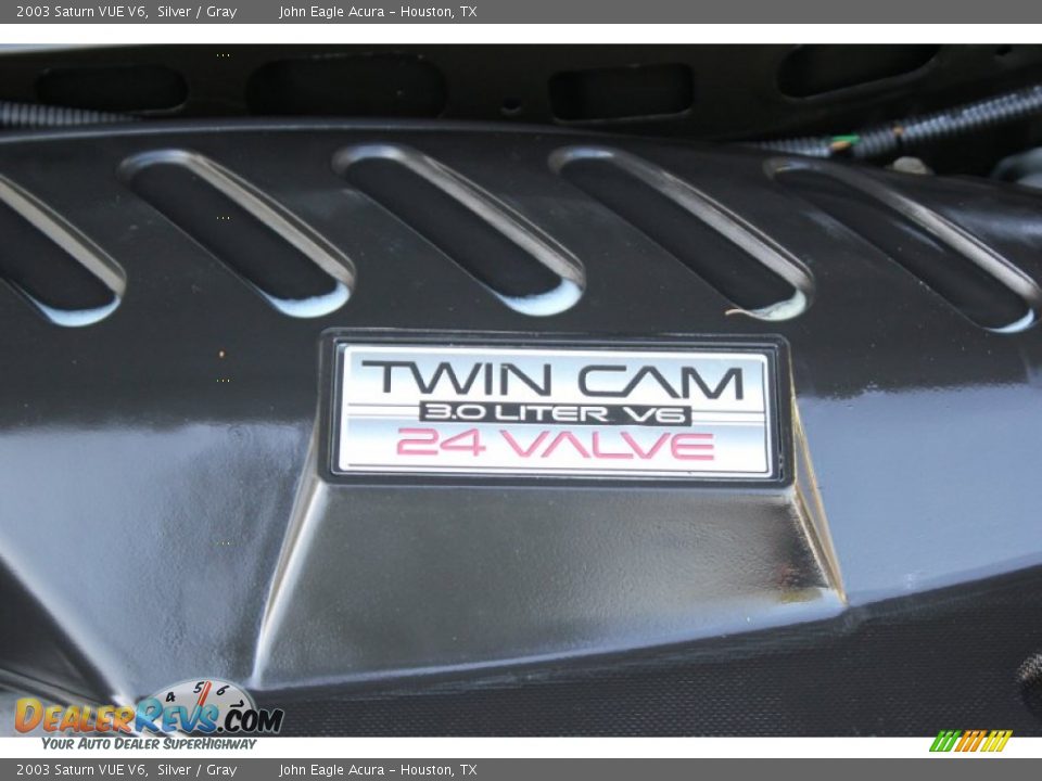 2003 Saturn VUE V6 Silver / Gray Photo #28