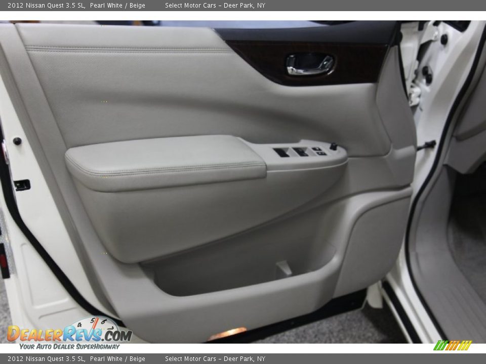2012 Nissan Quest 3.5 SL Pearl White / Beige Photo #6