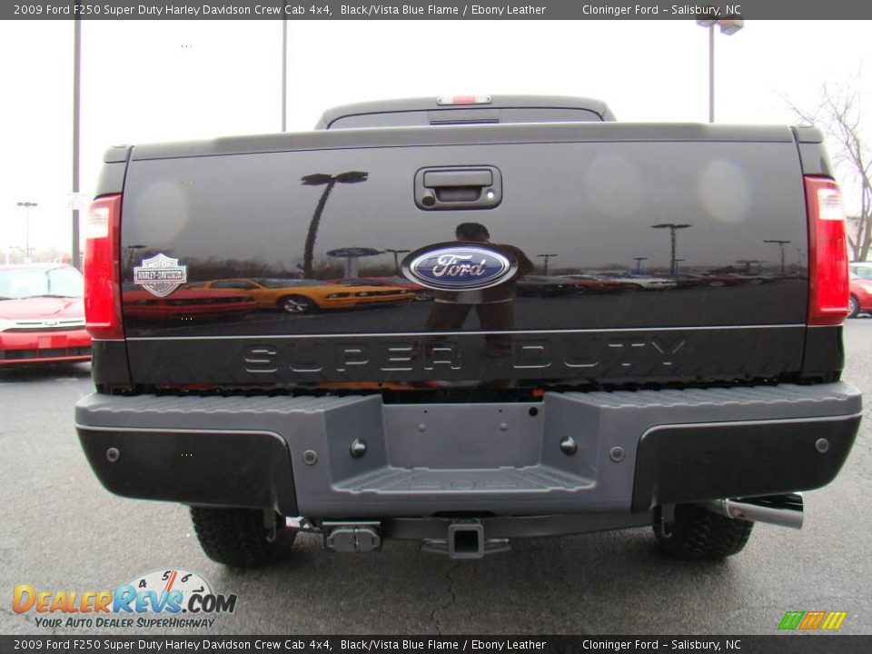 2009 Ford F250 Super Duty Harley Davidson Crew Cab 4x4 Black/Vista Blue Flame / Ebony Leather Photo #4