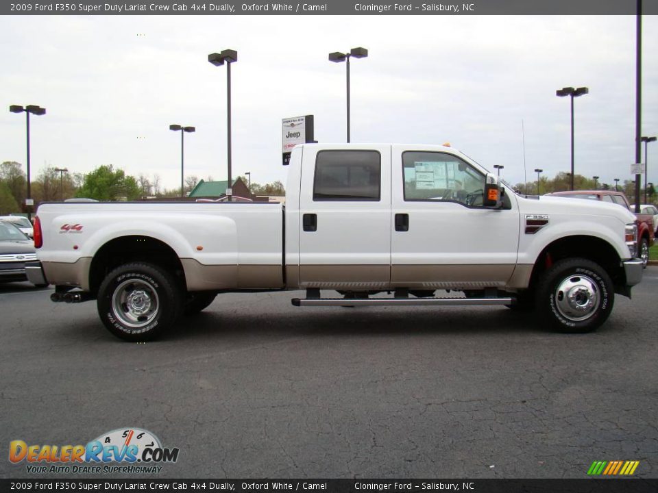 2009 Ford F350 Super Duty Lariat Crew Cab 4x4 Dually Oxford White / Camel Photo #2