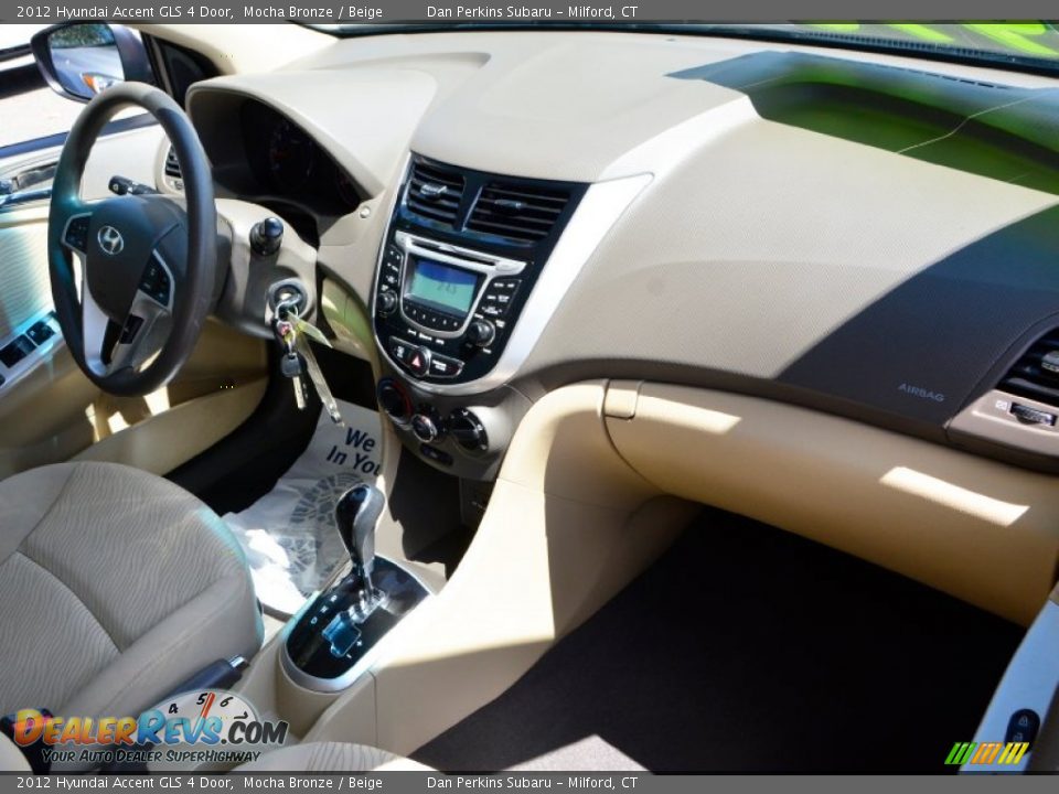 2012 Hyundai Accent GLS 4 Door Mocha Bronze / Beige Photo #9