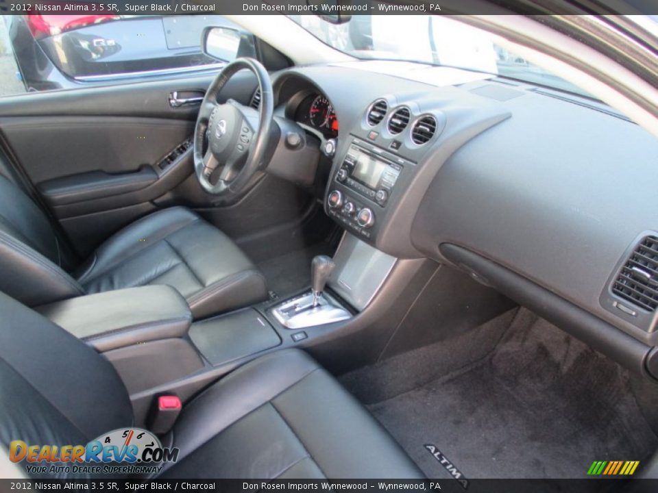 2012 Nissan Altima 3.5 SR Super Black / Charcoal Photo #9