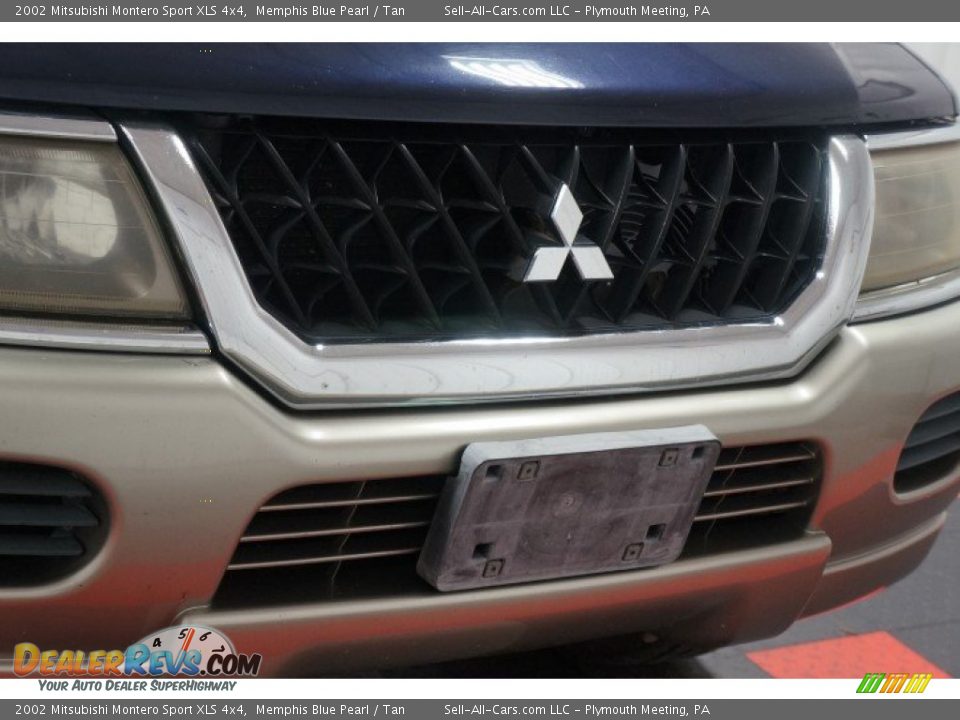 2002 Mitsubishi Montero Sport XLS 4x4 Memphis Blue Pearl / Tan Photo #34