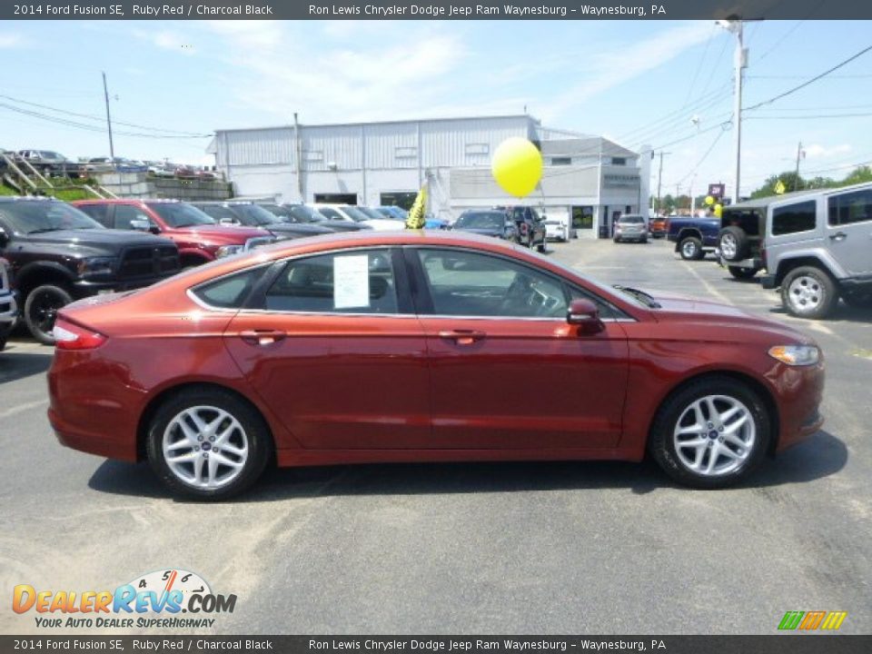 2014 Ford Fusion SE Ruby Red / Charcoal Black Photo #7