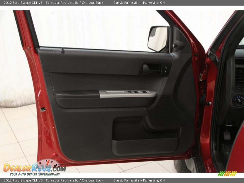 2012 Ford Escape XLT V6 Toreador Red Metallic / Charcoal Black Photo #4