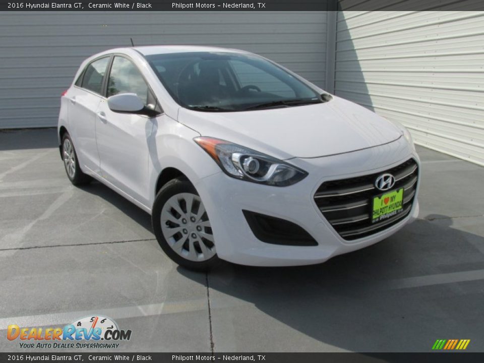 2016 Hyundai Elantra GT Ceramic White / Black Photo #2