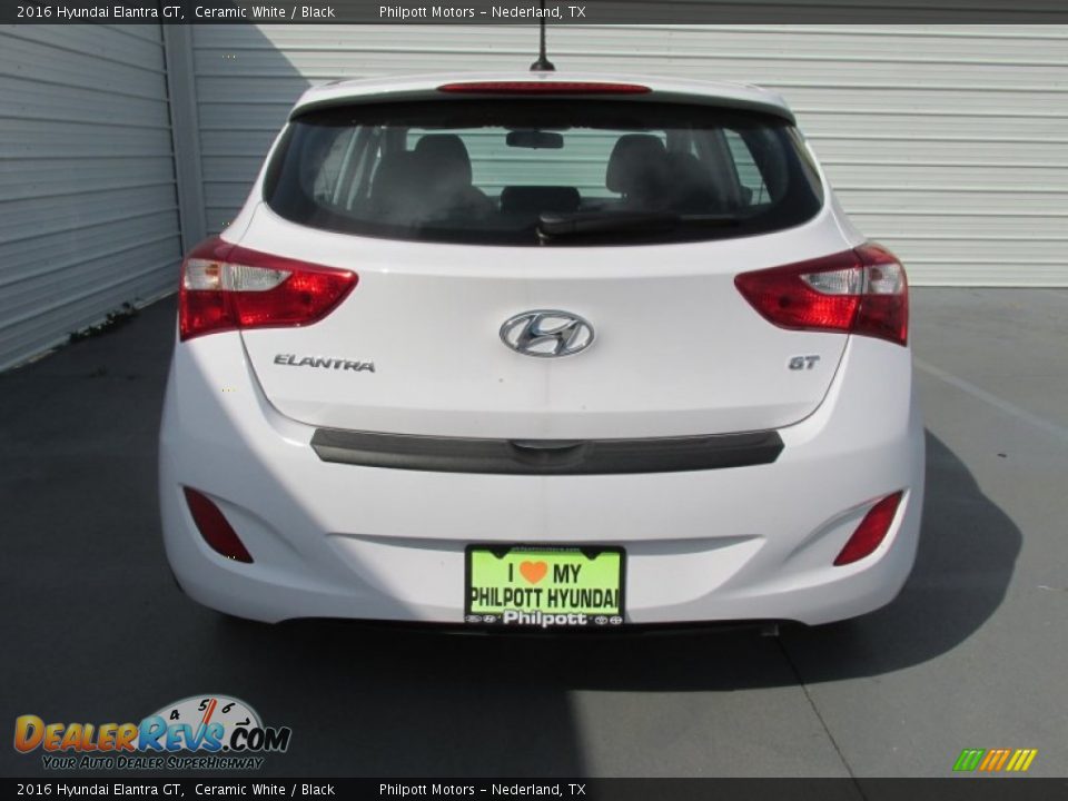 2016 Hyundai Elantra GT Ceramic White / Black Photo #5