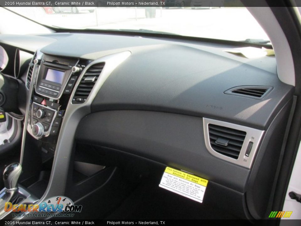 2016 Hyundai Elantra GT Ceramic White / Black Photo #16