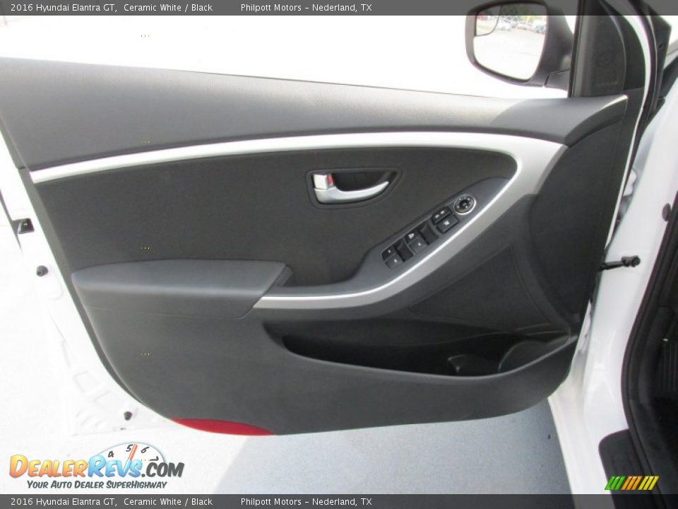 2016 Hyundai Elantra GT Ceramic White / Black Photo #19