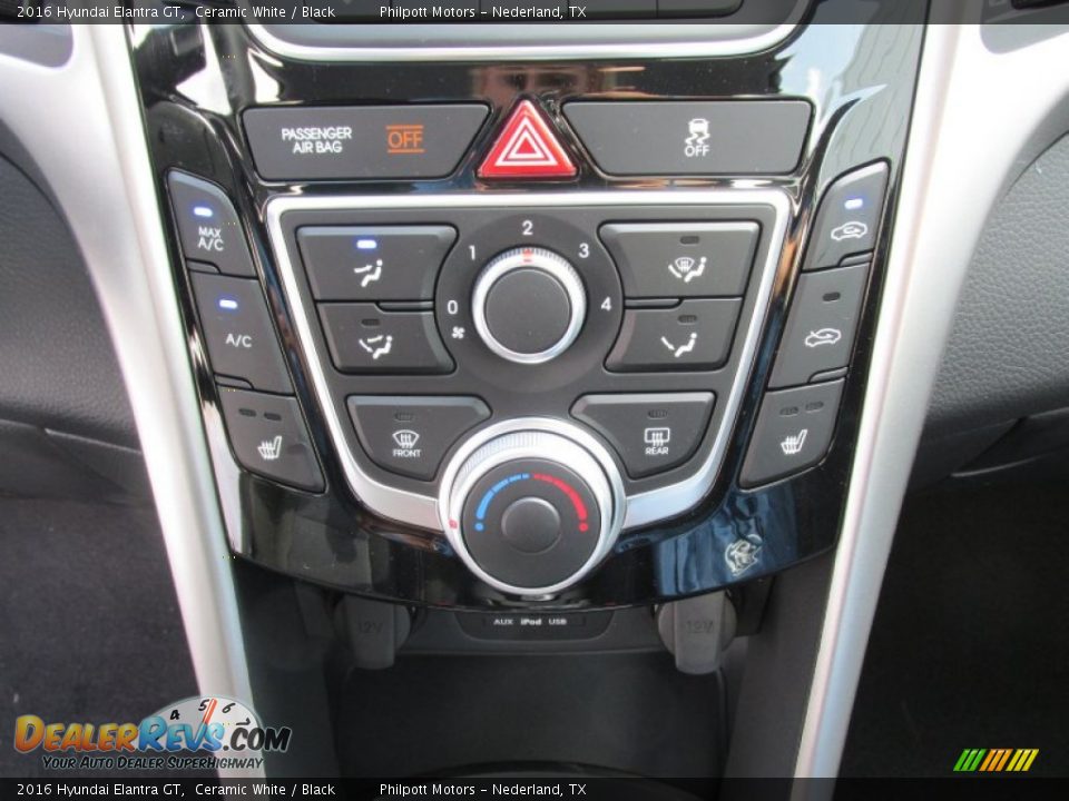 2016 Hyundai Elantra GT Ceramic White / Black Photo #26