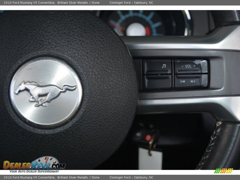 2010 Ford Mustang V6 Convertible Brilliant Silver Metallic / Stone Photo #27