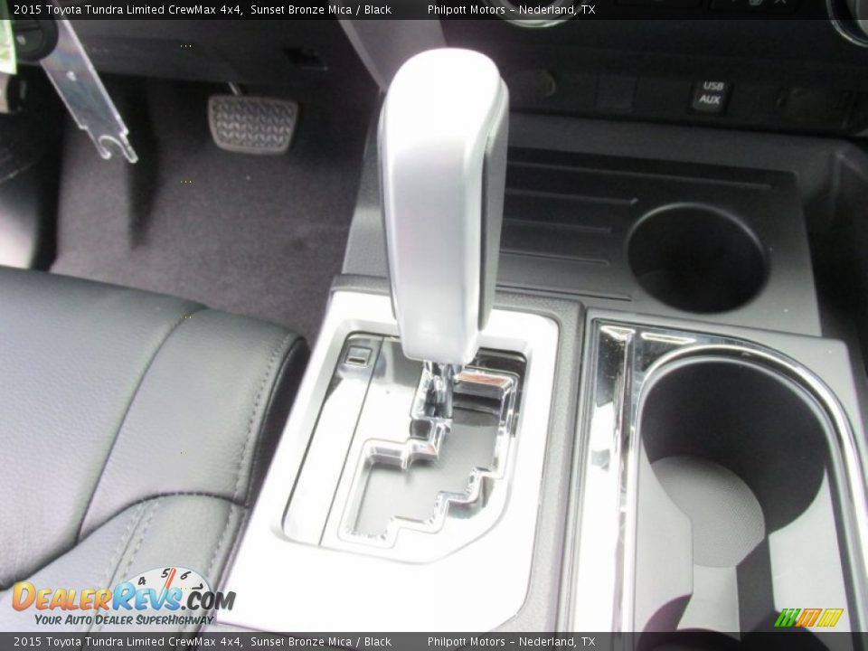 2015 Toyota Tundra Limited CrewMax 4x4 Sunset Bronze Mica / Black Photo #29