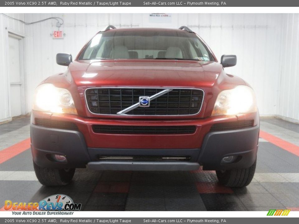 2005 Volvo XC90 2.5T AWD Ruby Red Metallic / Taupe/Light Taupe Photo #4