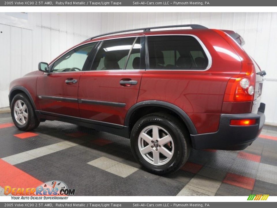 2005 Volvo XC90 2.5T AWD Ruby Red Metallic / Taupe/Light Taupe Photo #11