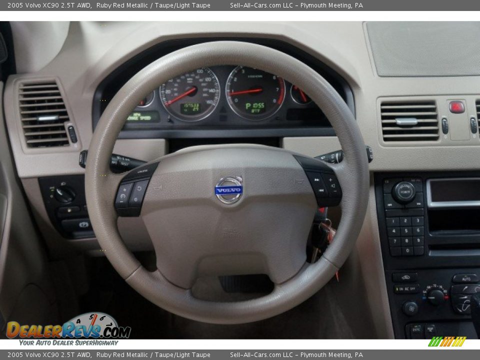 2005 Volvo XC90 2.5T AWD Ruby Red Metallic / Taupe/Light Taupe Photo #23