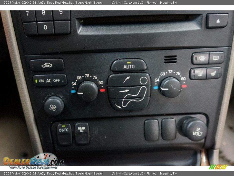 2005 Volvo XC90 2.5T AWD Ruby Red Metallic / Taupe/Light Taupe Photo #30