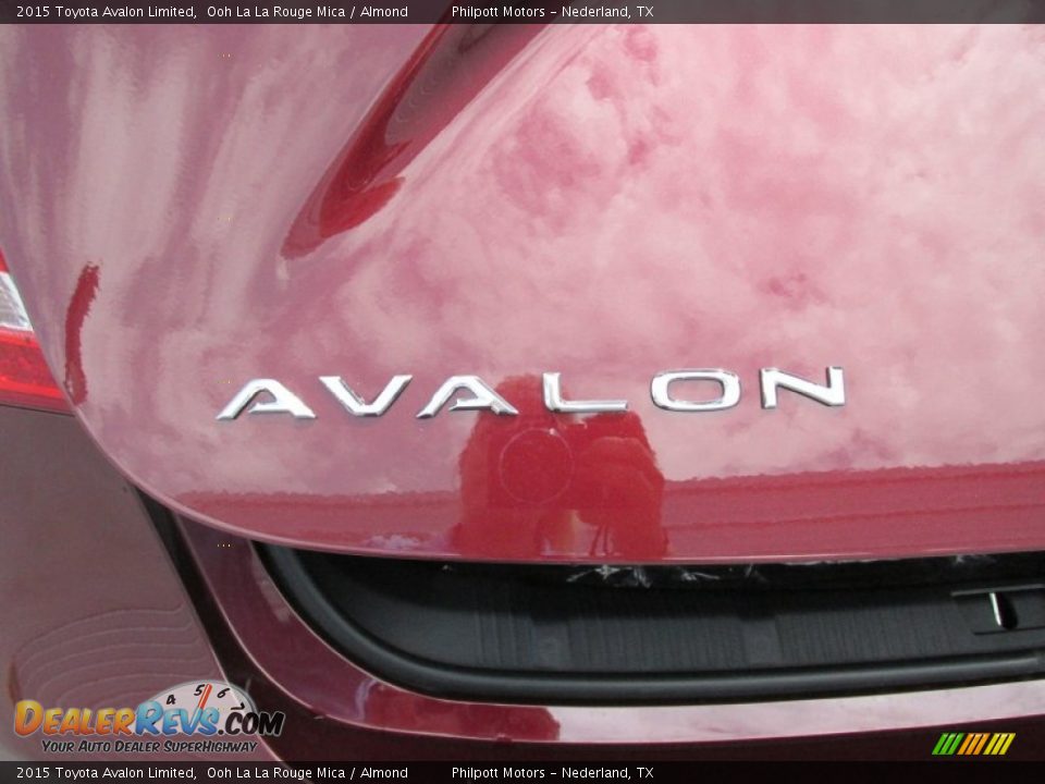 2015 Toyota Avalon Limited Ooh La La Rouge Mica / Almond Photo #13