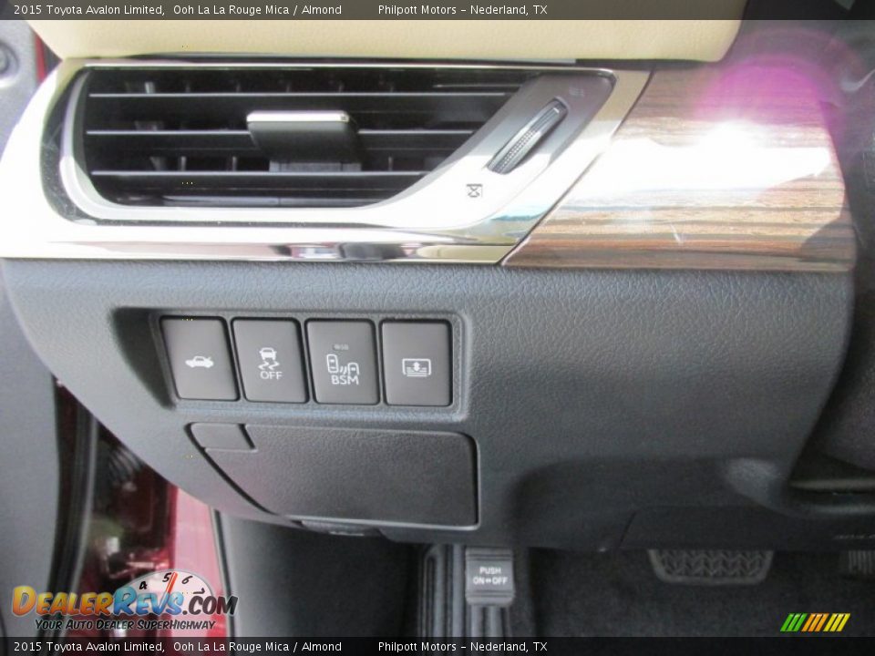 2015 Toyota Avalon Limited Ooh La La Rouge Mica / Almond Photo #33