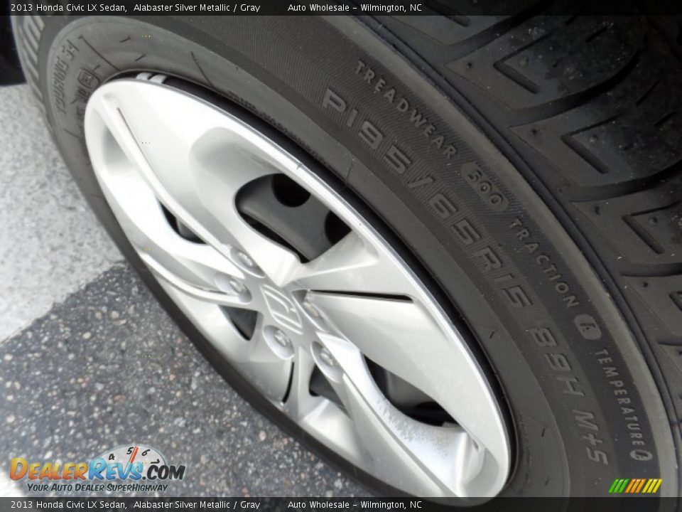 2013 Honda Civic LX Sedan Alabaster Silver Metallic / Gray Photo #8
