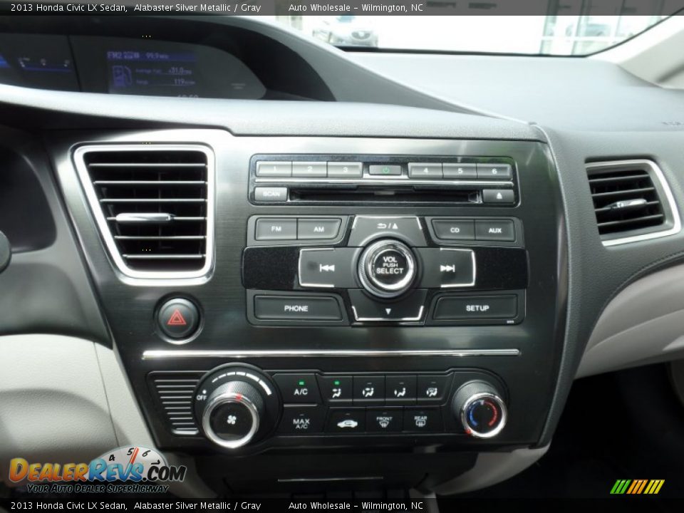 2013 Honda Civic LX Sedan Alabaster Silver Metallic / Gray Photo #18