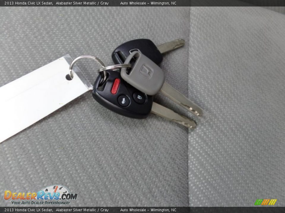 2013 Honda Civic LX Sedan Alabaster Silver Metallic / Gray Photo #20