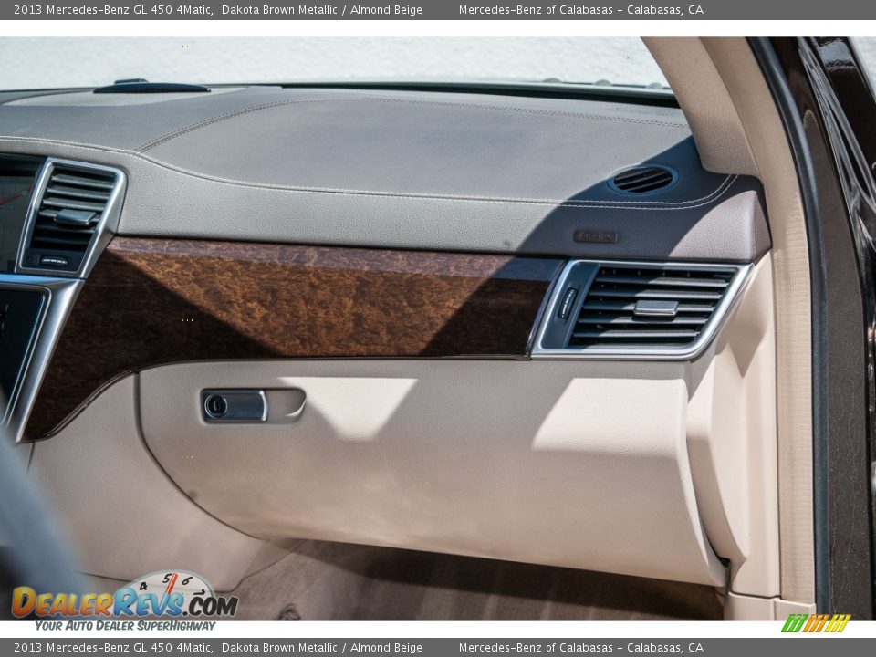 2013 Mercedes-Benz GL 450 4Matic Dakota Brown Metallic / Almond Beige Photo #25