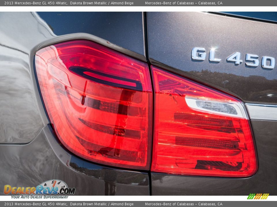 2013 Mercedes-Benz GL 450 4Matic Dakota Brown Metallic / Almond Beige Photo #31