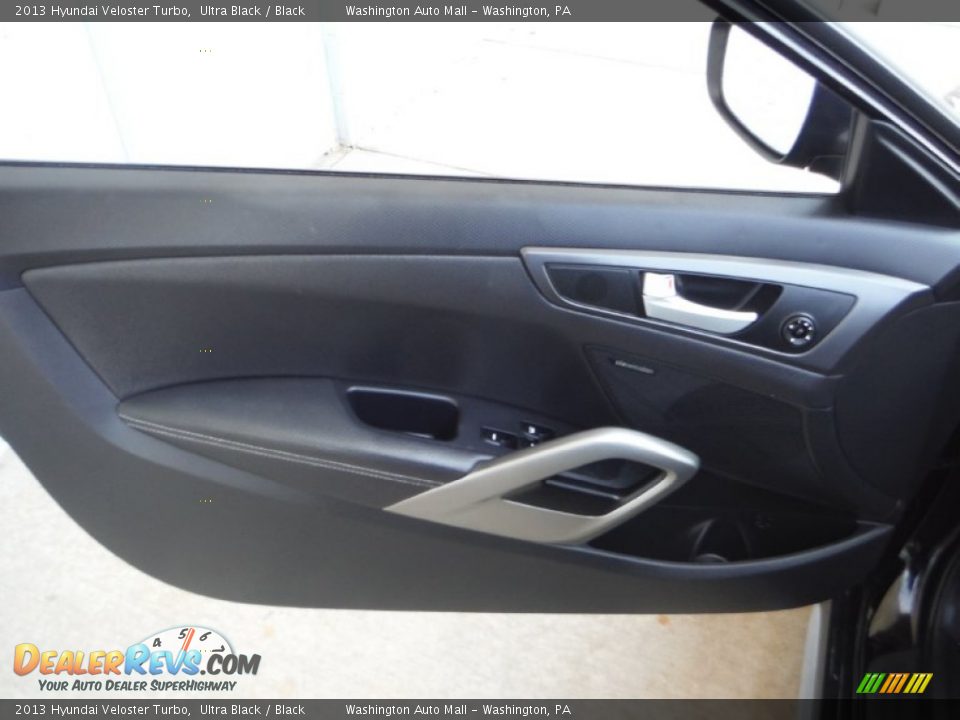 2013 Hyundai Veloster Turbo Ultra Black / Black Photo #11