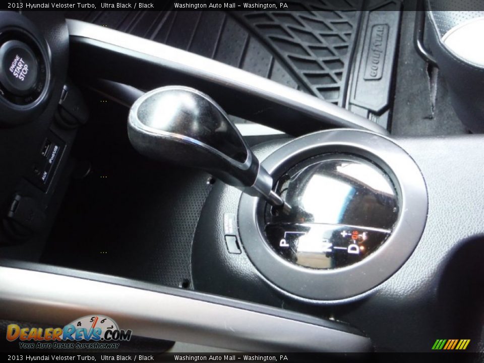 2013 Hyundai Veloster Turbo Ultra Black / Black Photo #17