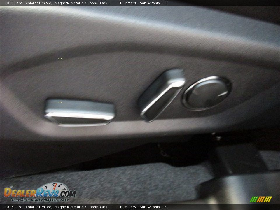 2016 Ford Explorer Limited Magnetic Metallic / Ebony Black Photo #17
