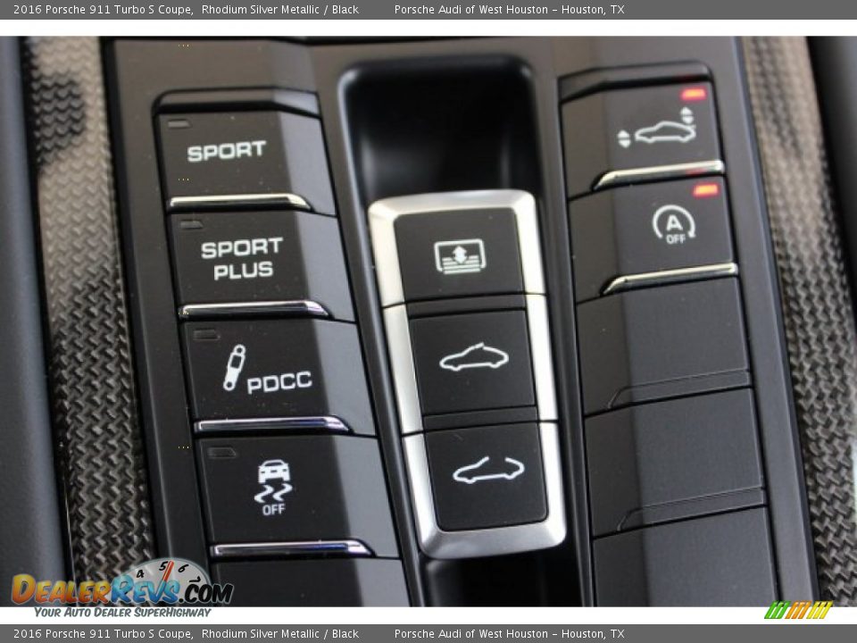 Controls of 2016 Porsche 911 Turbo S Coupe Photo #21