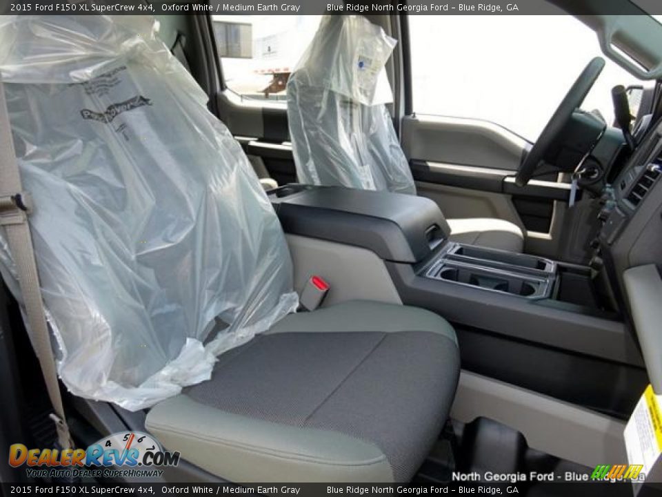 2015 Ford F150 XL SuperCrew 4x4 Oxford White / Medium Earth Gray Photo #10