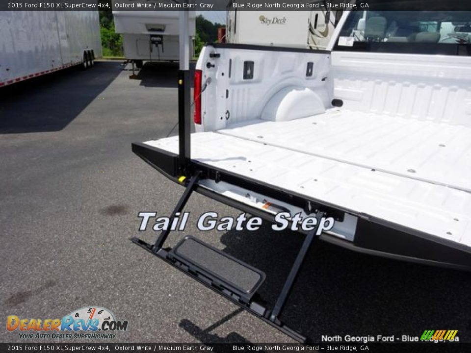 2015 Ford F150 XL SuperCrew 4x4 Oxford White / Medium Earth Gray Photo #13