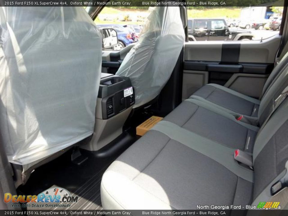 2015 Ford F150 XL SuperCrew 4x4 Oxford White / Medium Earth Gray Photo #30