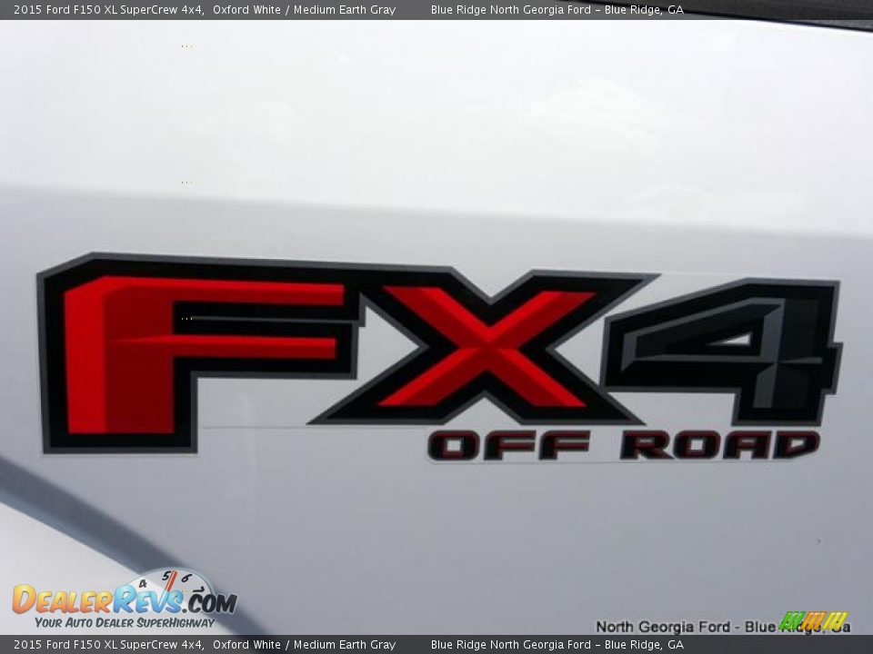 2015 Ford F150 XL SuperCrew 4x4 Oxford White / Medium Earth Gray Photo #33