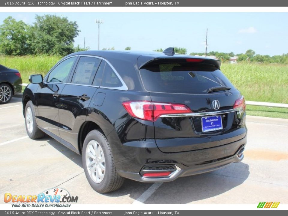 2016 Acura RDX Technology Crystal Black Pearl / Parchment Photo #5