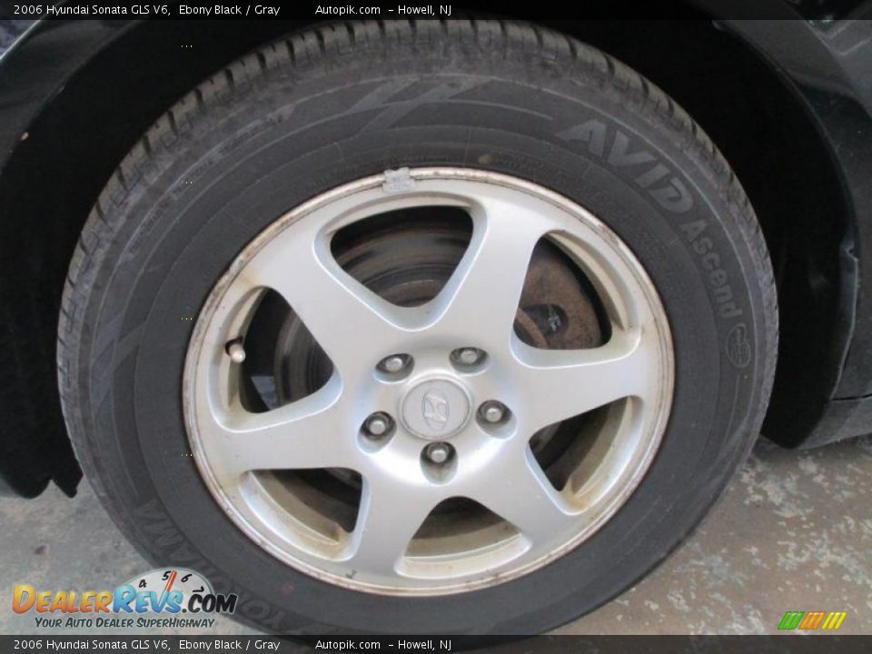 2006 Hyundai Sonata GLS V6 Ebony Black / Gray Photo #3