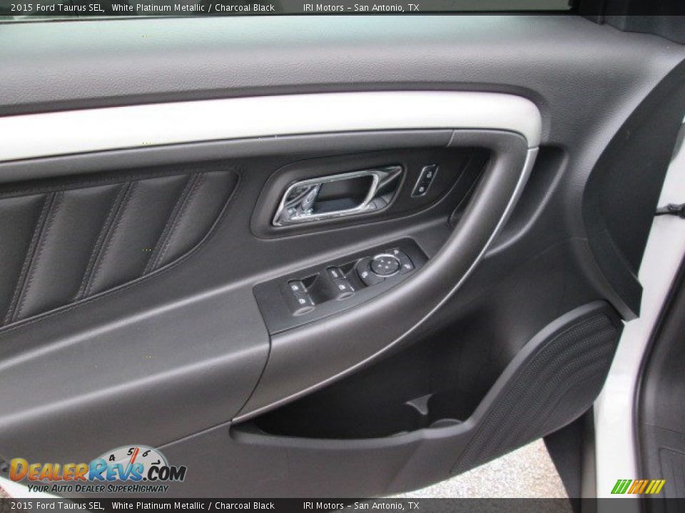 2015 Ford Taurus SEL White Platinum Metallic / Charcoal Black Photo #33