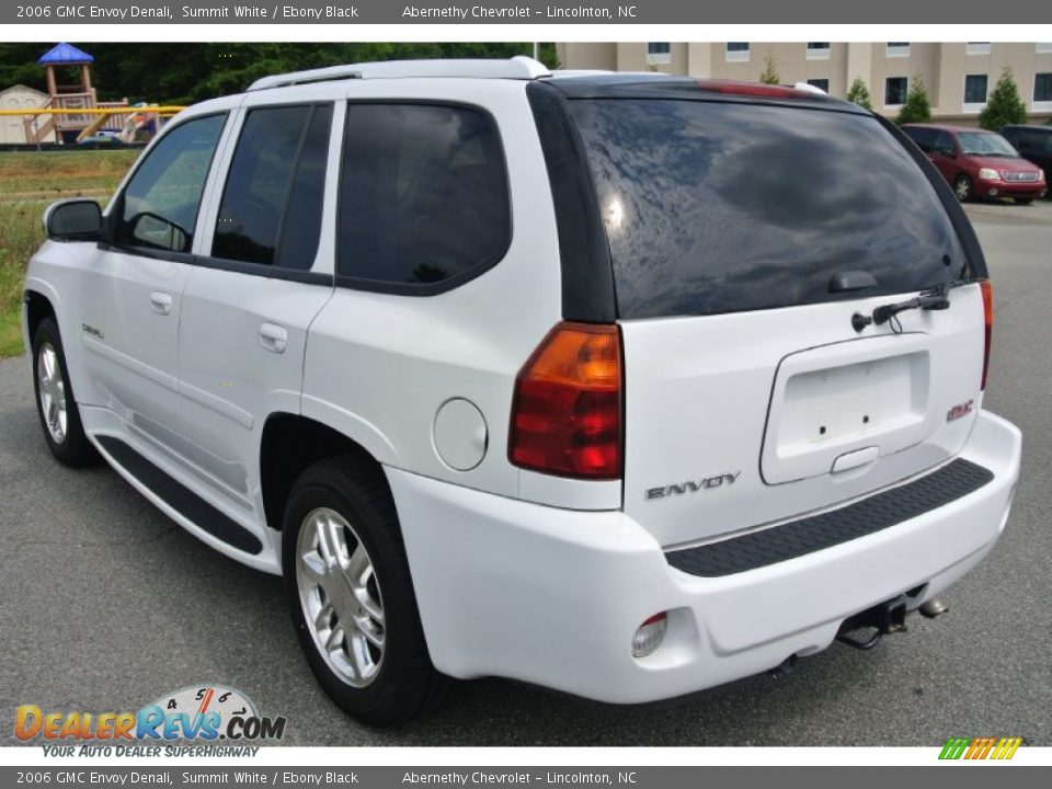 2006 GMC Envoy Denali Summit White / Ebony Black Photo #4