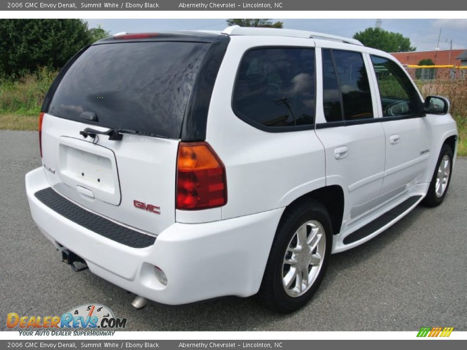 2006 GMC Envoy Denali Summit White / Ebony Black Photo #5