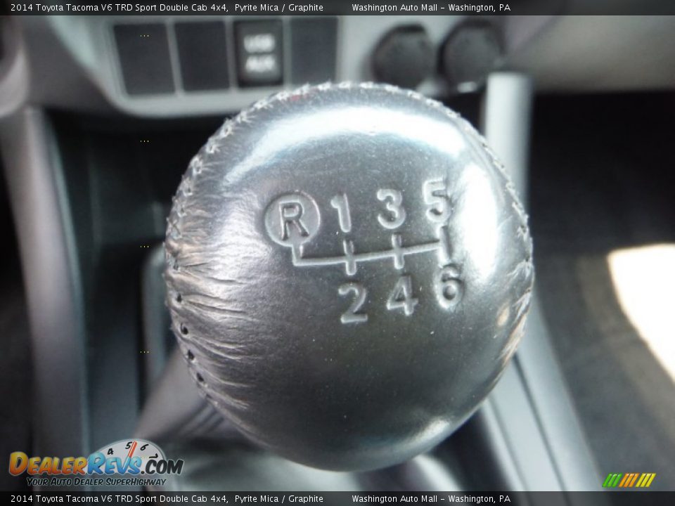 2014 Toyota Tacoma V6 TRD Sport Double Cab 4x4 Pyrite Mica / Graphite Photo #19