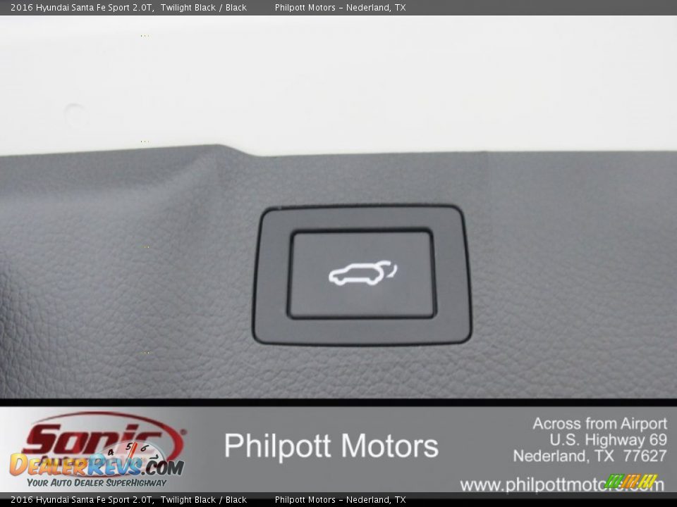 2016 Hyundai Santa Fe Sport 2.0T Twilight Black / Black Photo #16