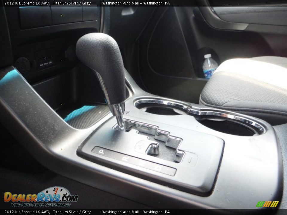 2012 Kia Sorento LX AWD Titanium Silver / Gray Photo #16