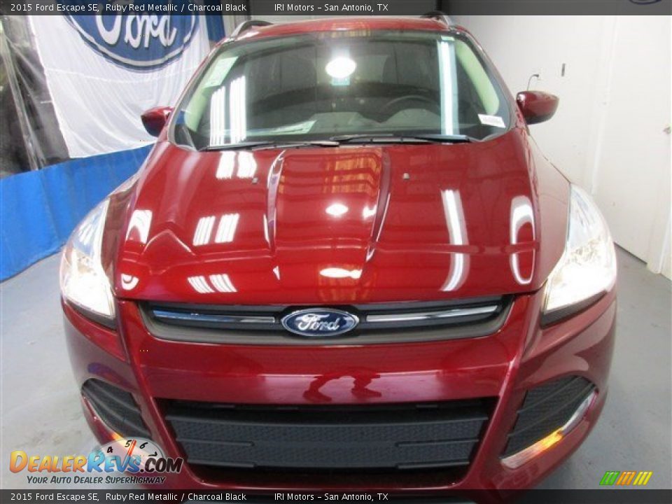 2015 Ford Escape SE Ruby Red Metallic / Charcoal Black Photo #2