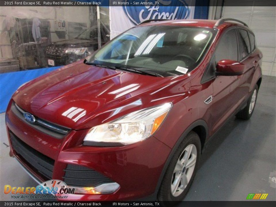 2015 Ford Escape SE Ruby Red Metallic / Charcoal Black Photo #3