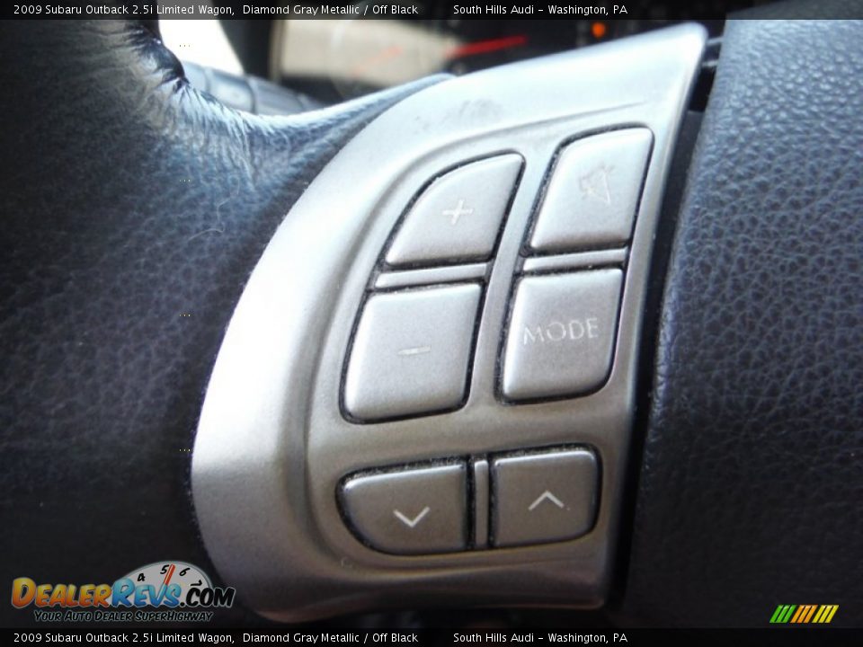 2009 Subaru Outback 2.5i Limited Wagon Diamond Gray Metallic / Off Black Photo #26