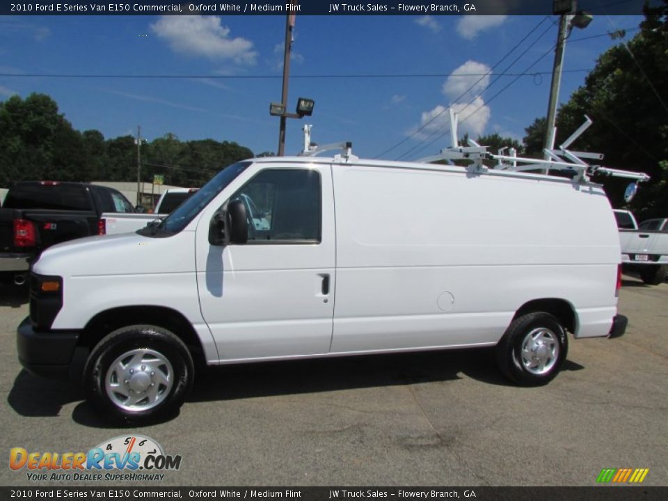 2010 Ford E Series Van E150 Commercial Oxford White / Medium Flint Photo #3