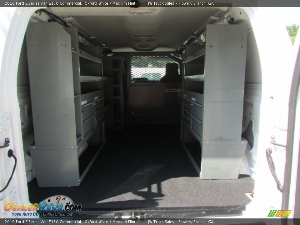 2010 Ford E Series Van E150 Commercial Oxford White / Medium Flint Photo #12