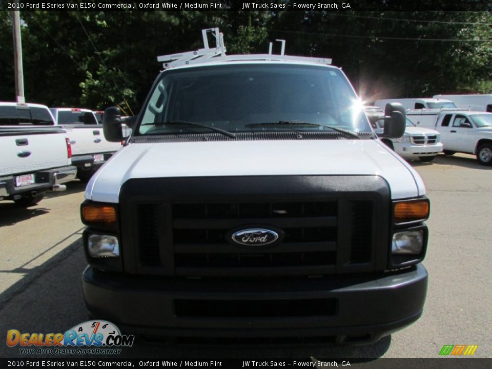 2010 Ford E Series Van E150 Commercial Oxford White / Medium Flint Photo #19